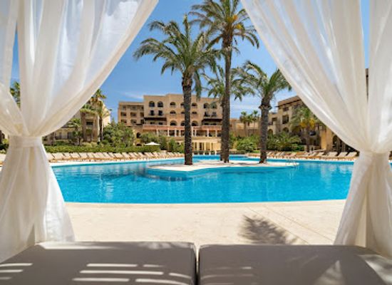 malta/gharb/bar/pool-bar