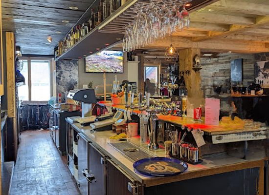 switzerland/bernese-oberland/bar/crystal-bar