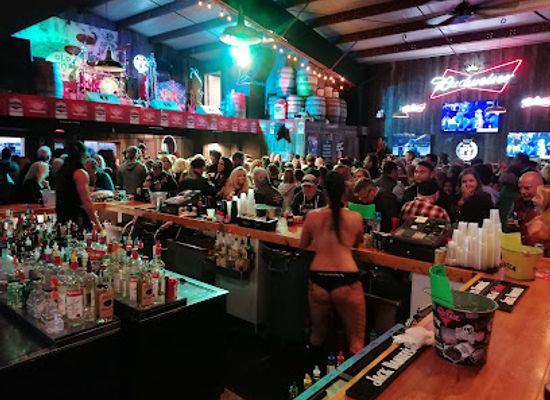 ohio/sandusky/bar/barrel-house-saloon