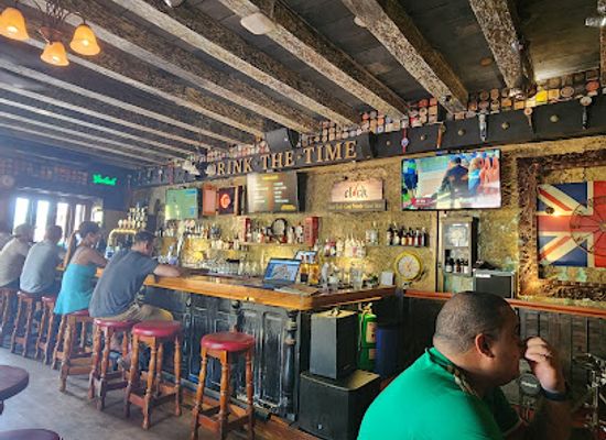 colombia/cartagena-coast/bar/the-clock-pub-cartagena