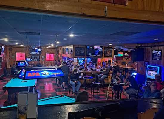 massachusetts/quabbin-and-ware-river-valley/bar/the-steel-pub