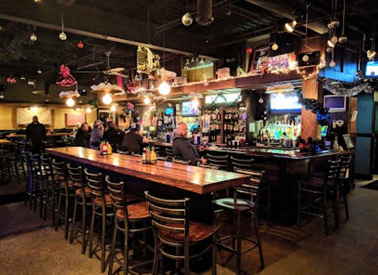 michigan/holland/bar/itty-bitty-bar