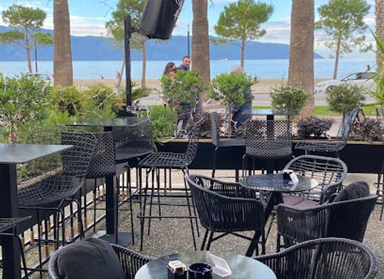albania/vlora-region/bar/broadway-lounge