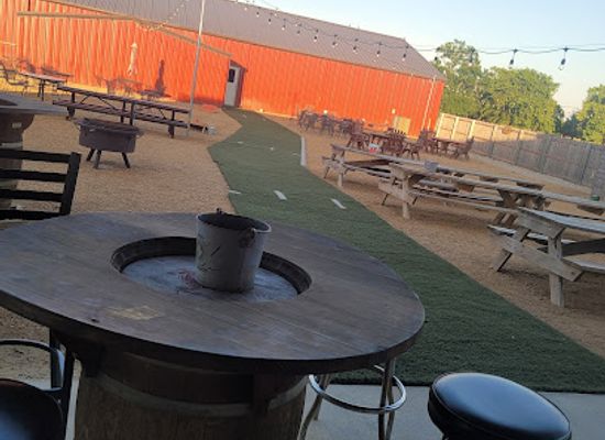 texas/llano-estacado/bar/the-tin-cup-tavern