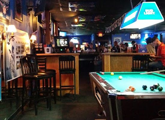 missouri/independence/bar/players-club-bar-grill