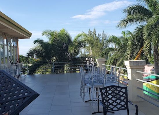 jamaica/north-coast/bar/milestone-restaurant-sports-bar-grill