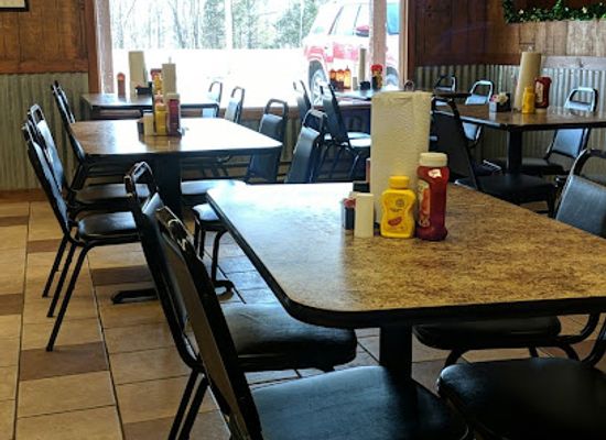 illinois/shawnee-hills/bar/triple-e-bbq-lake-of-egypt