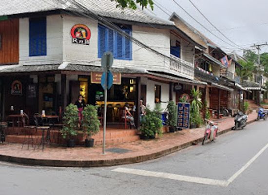 laos/xieng-khouang-plateau/bar/rnb-bar