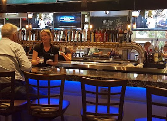 florida/gold-coast/bar/the-brass-tap