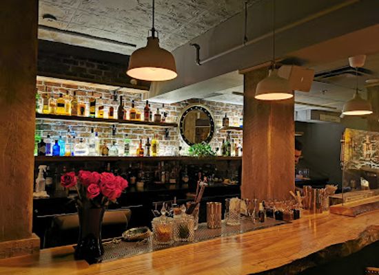 canada/atlantic-canada/bar/5-social