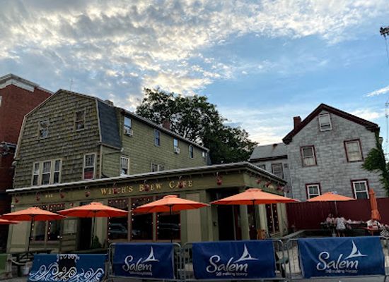 massachusetts/salem/bar/witch-s-brew-cafe