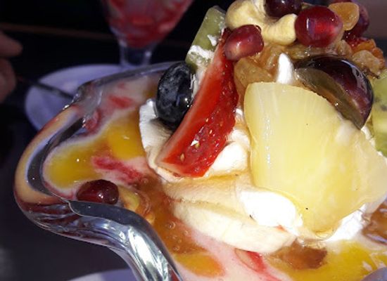 lebanon/baalbek/bar/al-eman-restaurant