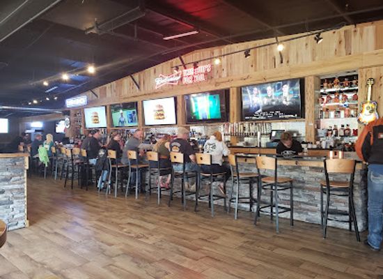 indiana/evansville/bar/bud-s-rockin-country-bar-grill