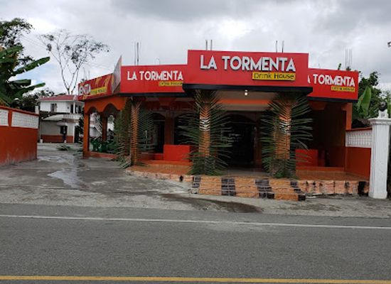 dominican-republic/cordillera-central/bar/la-tormenta-drink