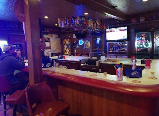 illinois/northern-illinois/bar/old-rivers-inn