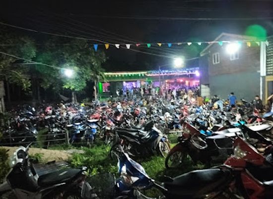 laos/xekong-province/bar/haan-dern-wi