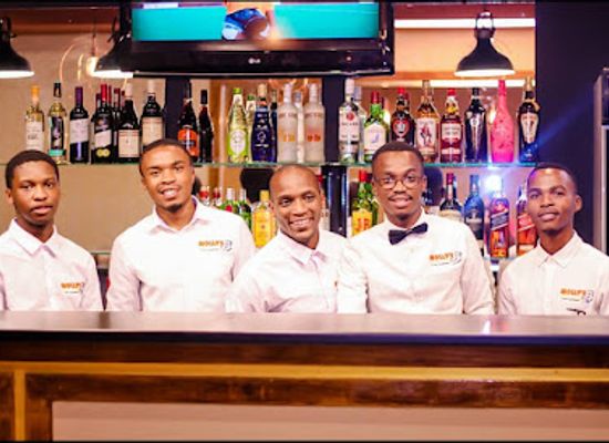 eswatini/mkhomazi-river-basin/bar/molly-s-house-of-grills