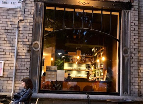 belgium/brussels/schaerbeek/bar/chez-felix