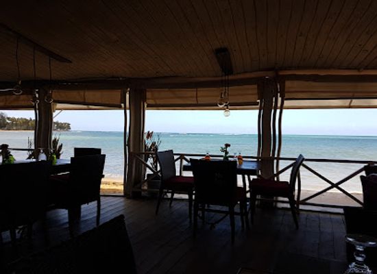 dominican-republic/los-haitises/bar/la-yuca-caliente