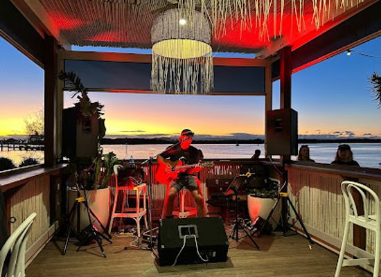australia/mid-north-coast/bar/little-shack