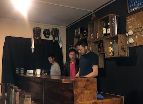 bhutan/chhukha/bar/go-crazy-bar-grill