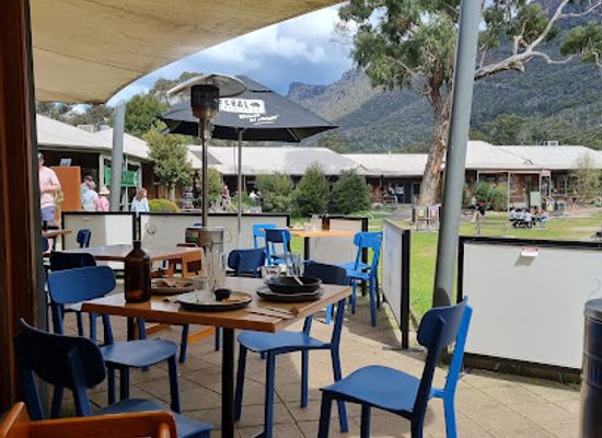 australia/grampians/bar/flame-brothers-cafe-restaurant-bar