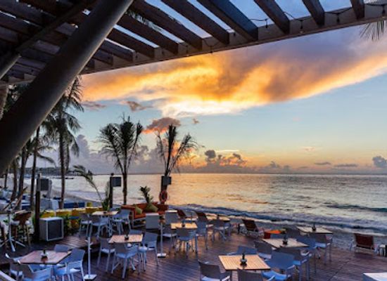 mexico/playa-del-carmen/downtown-playa-del-carmen/bar/deck-5-pool-and-skybar