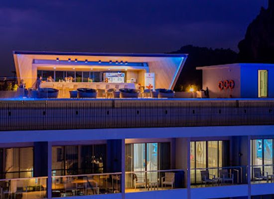 thailand/krabi-province/bar/the-blue-on-top-bar