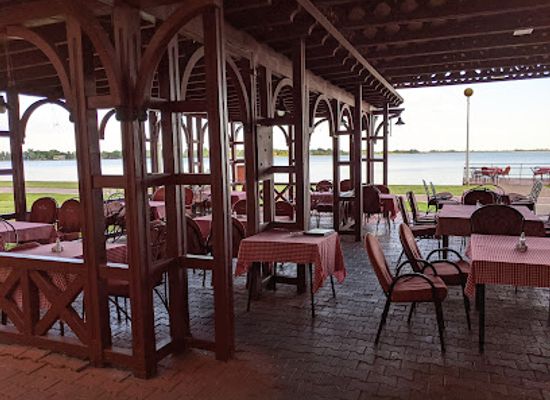 serbia/palic-lake/bar/riblja-carda