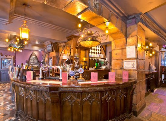 united-kingdom/nottingham/nottingham-castle/bar/pit-pendulum