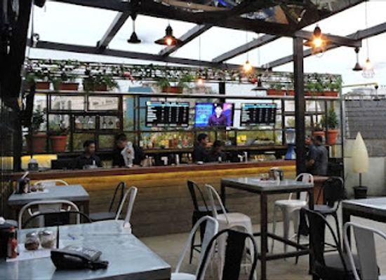 india/mumbai/bandra/bar/the-bar-stock-exchange-bandra-west