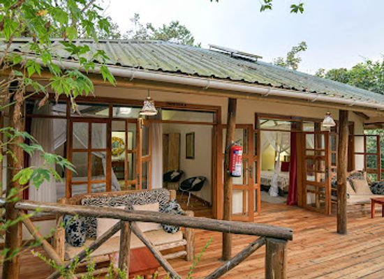 uganda/bwindi-impenetrable-national-park/bar/gorilla-safari-lodge-rushaga-sector