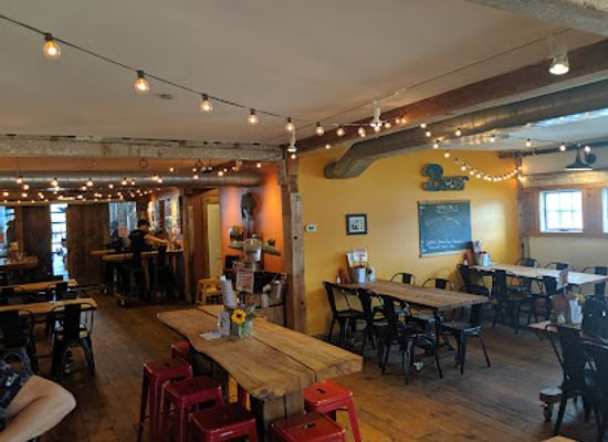 new-hampshire/rockingham-county/bar/throwback-brewery