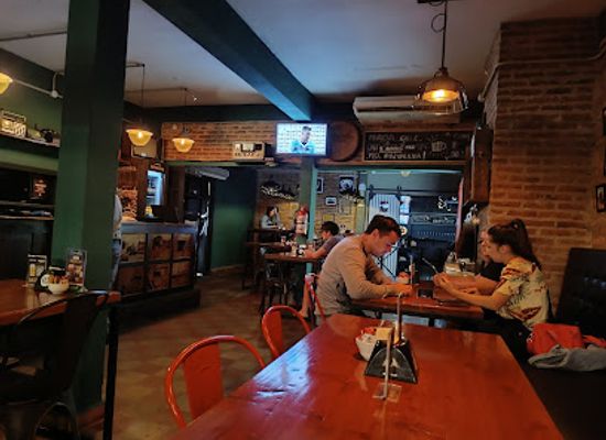 paraguay/itapua-plains/bar/la-fabril-pizza-lounge
