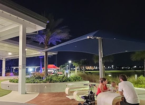 florida/fakahatchee-strand-preserve-state-park/bar/the-cove-beer-wine-bar-at-pcsc