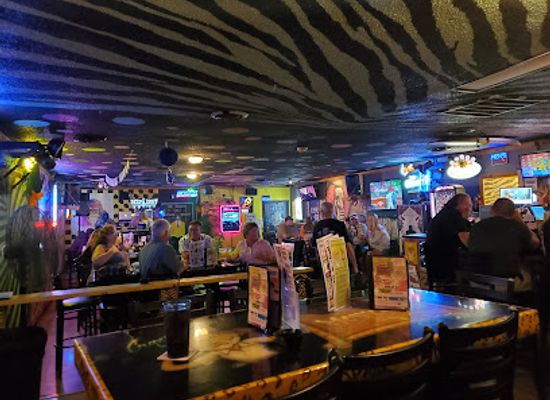 missouri/table-rock-lake/bar/crazy-craig-s-cheeky-monkey-bar