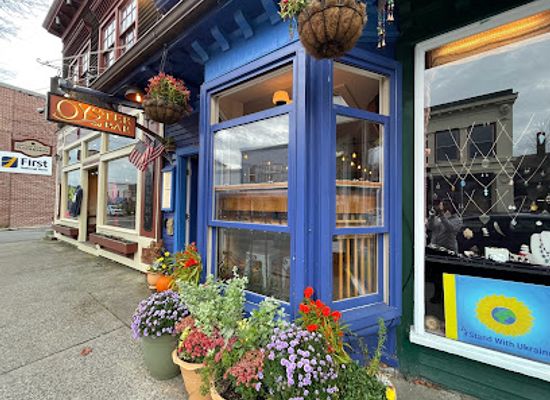 maine/bar-harbor/bar/the-barnacle