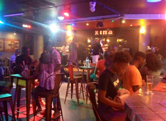 mozambique/maputo/bar/xima-bar