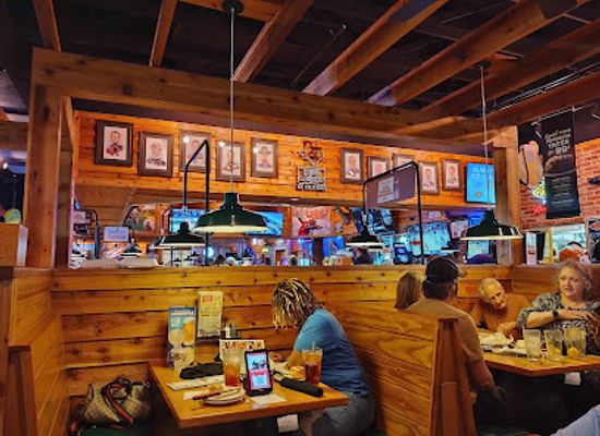 alabama/cheaha-mountain/bar/texas-roadhouse