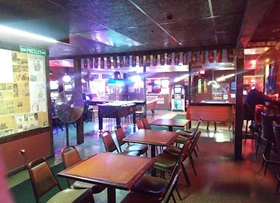illinois/river-bend/bar/schlemer-s-lounge
