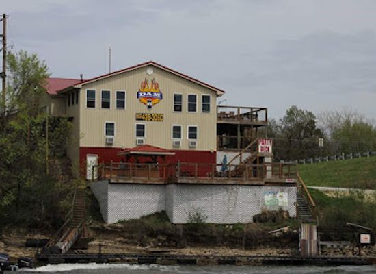 missouri/west-central-missouri/bar/dam-restaurant-lounge