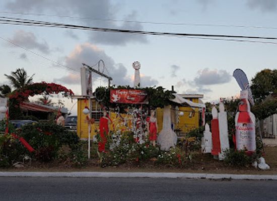 barbados/saint-philip/bar/the-light-bar-variety