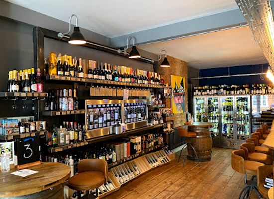 united-kingdom/birmingham/edgbaston/bar/loki-wine-bar-shop-edgbaston