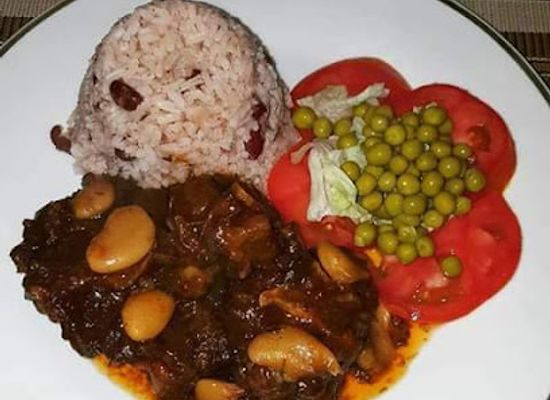 jamaica/runaway-bay-area/bar/johnny-d-s-kitchen