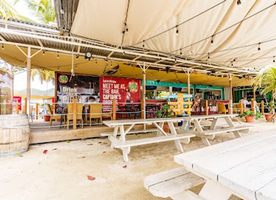 sint-maarten/sucker-garden/bar/cocky-turtle-beach-bar-restaurant