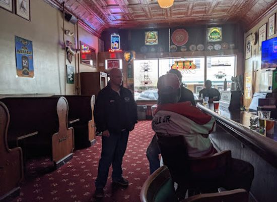 south-dakota/missouri-river/bar/carey-s-bar