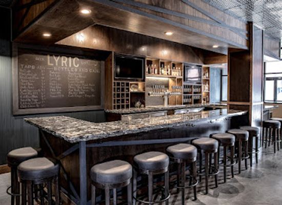 minnesota/north-shore/bar/lyric-kitchen-bar