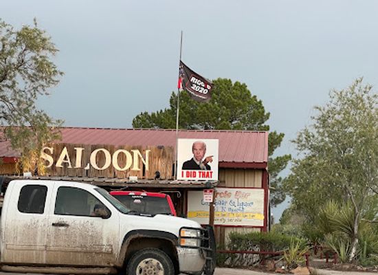 texas/trans-pecos/bar/circle-bar-steakhouse