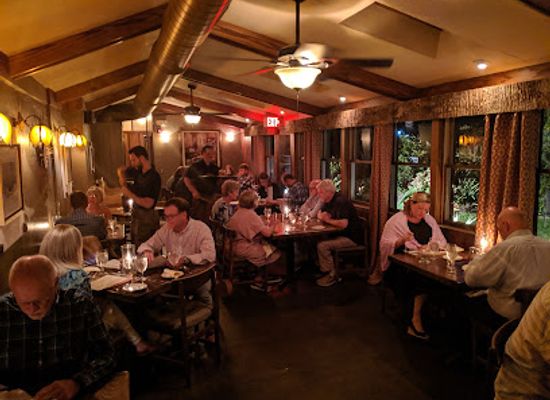 virginia/southwest-virginia/bar/the-best-cellar