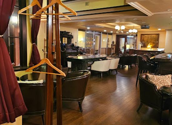 japan/nagasaki/bar/cafe-bar-vingt-et-un